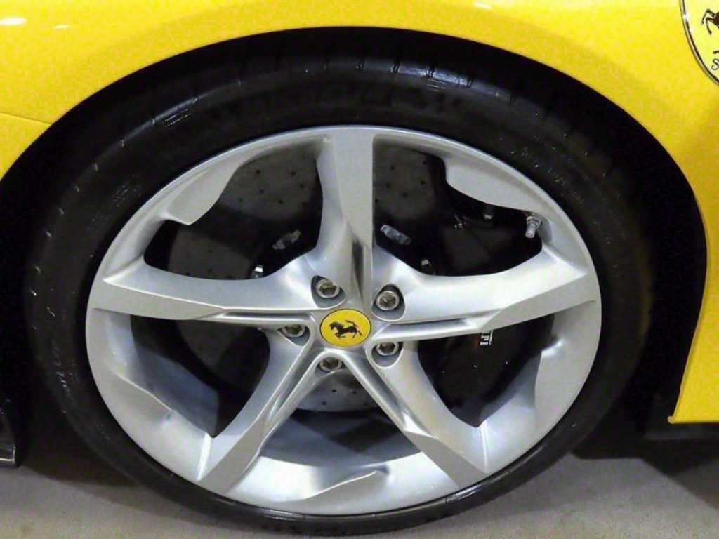 Ferrari SF90 2023 Amarillo - Importación desde Corea - HF Imports Iquique - Foto 20