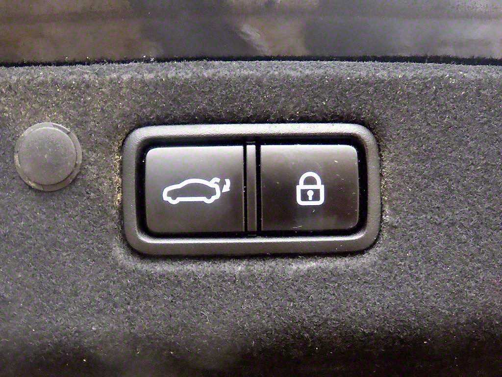 HYUNDAI Grandeur 2021 Negro - Importación desde Corea - HF Imports Iquique - Foto 17