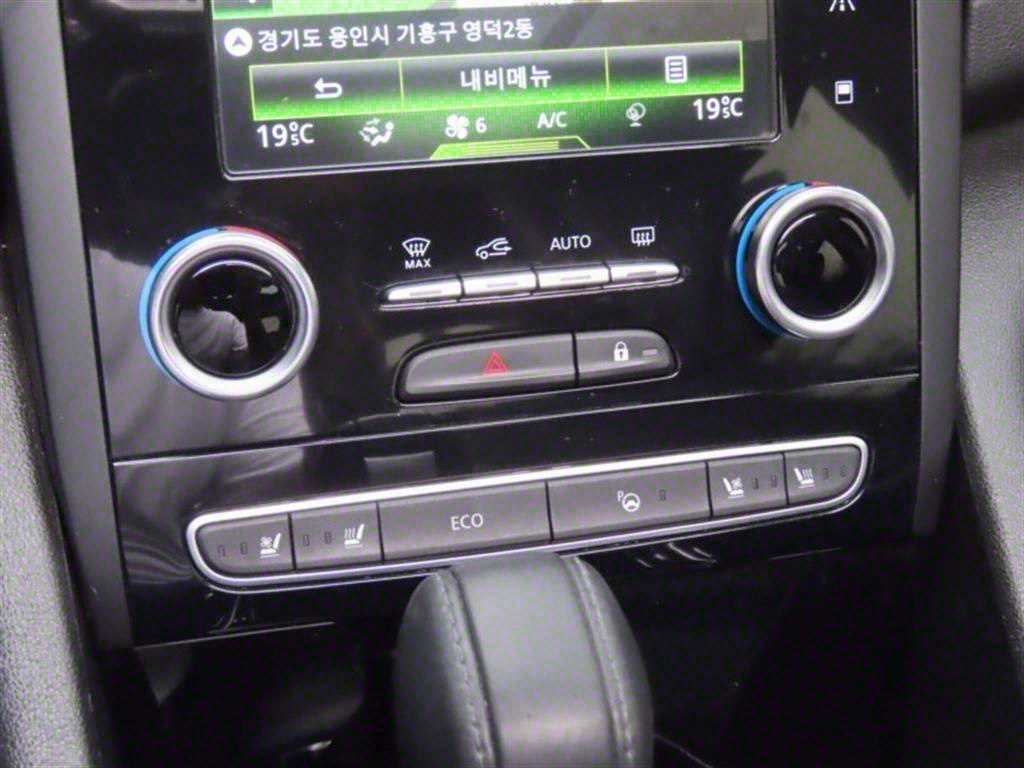 SAMSUNG SM6 - Vista 8