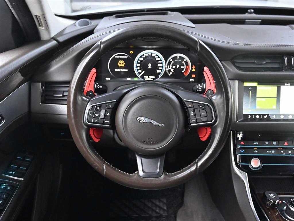 Jaguar XF 2017 Blanco - Importación desde Corea - HF Imports Iquique - Foto 13