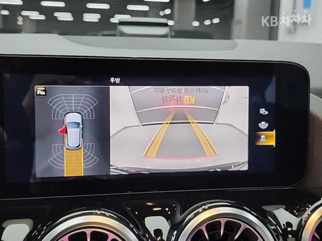 Mercedes Benz GLA Class 2021 Negro - Importación desde Corea - HF Imports Iquique - Foto 14