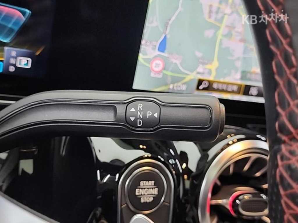 Mercedes Benz GLA Class - Vista 7