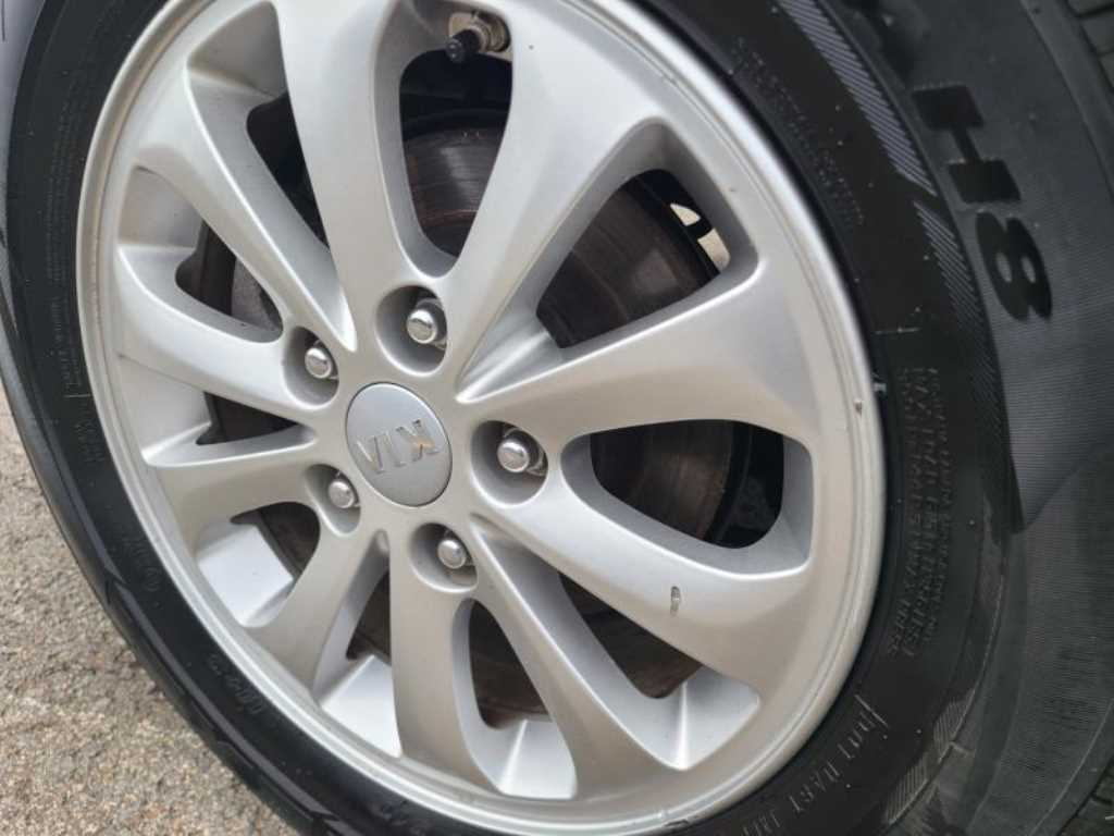 KIA K3 2015 Gris - Importación desde Corea - HF Imports Iquique - Foto 19