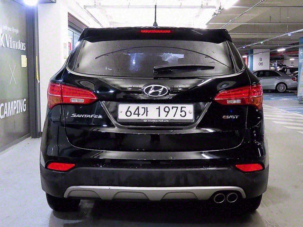 HYUNDAI Santa Fe - Vista 5