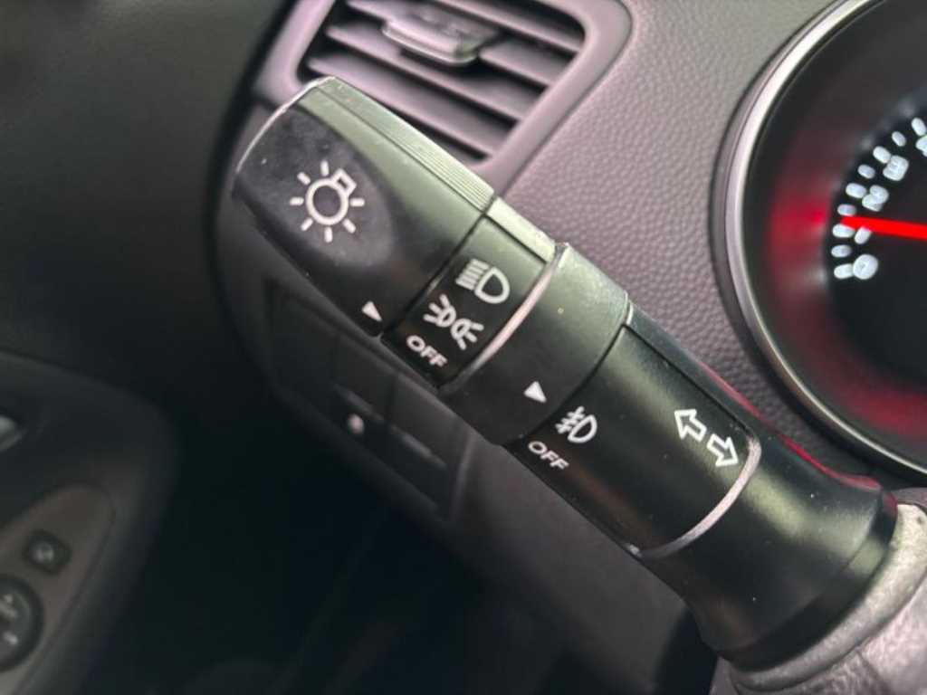 KIA Morning - Vista 11