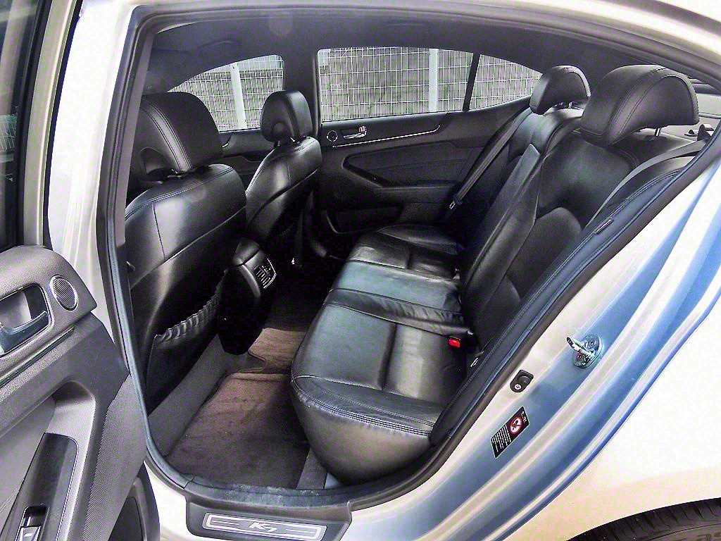 KIA K7 - Vista 6