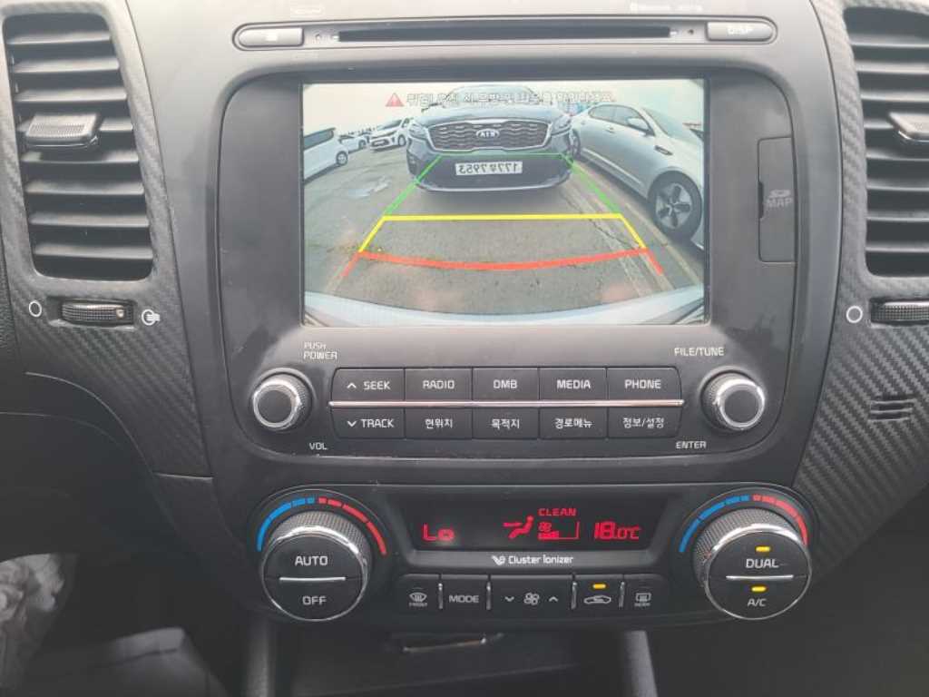 KIA K3 2015 Gris - Importación desde Corea - HF Imports Iquique - Foto 13