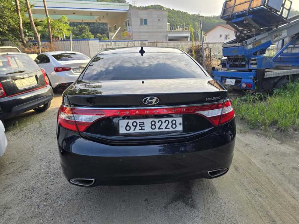HYUNDAI Grandeur - Vista 6