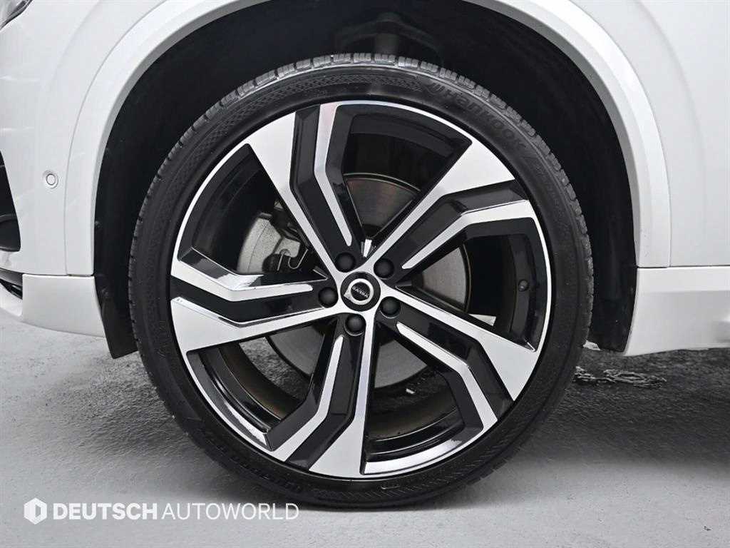 Volvo XC90 - Vista 5