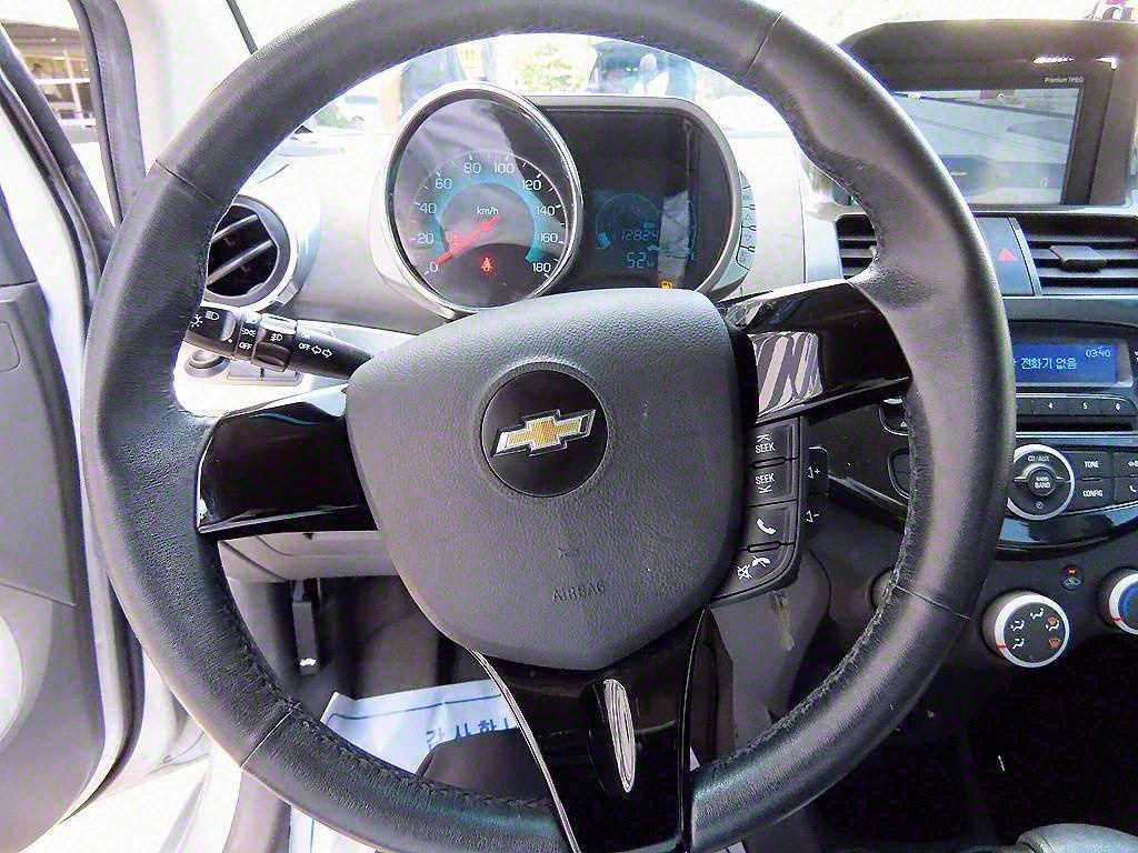 Chevrolet Spark - Vista 8