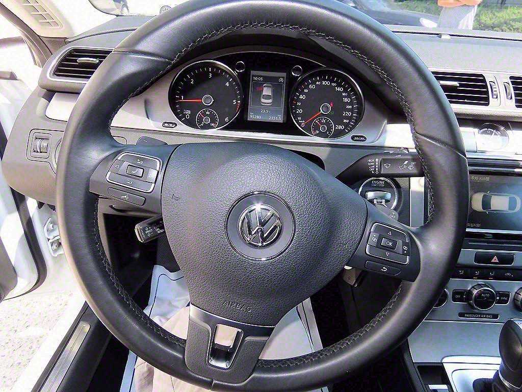 Volkswagen CC - Vista 8