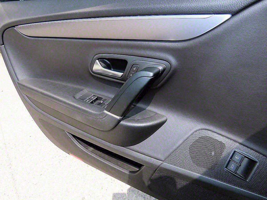 Volkswagen CC - Vista 11