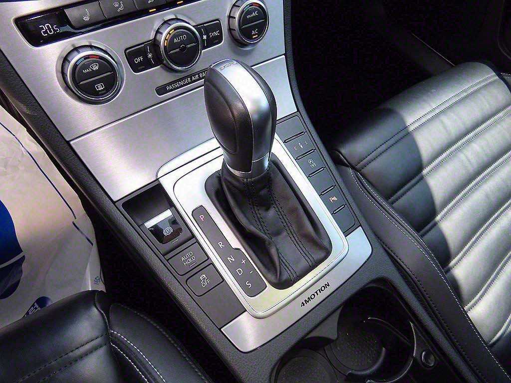 Volkswagen CC - Vista 10