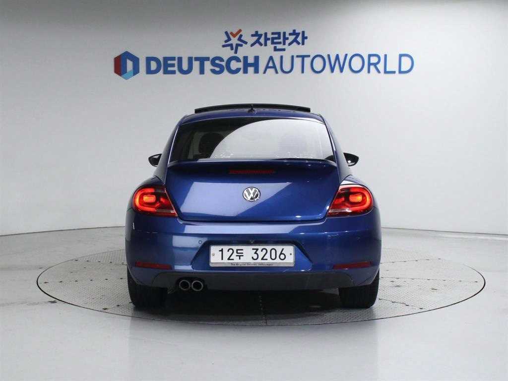 Volkswagen Beetle - Vista 4