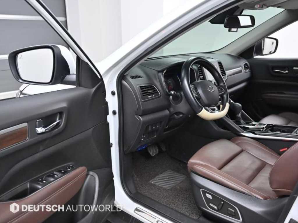 SAMSUNG QM6 - Vista 11