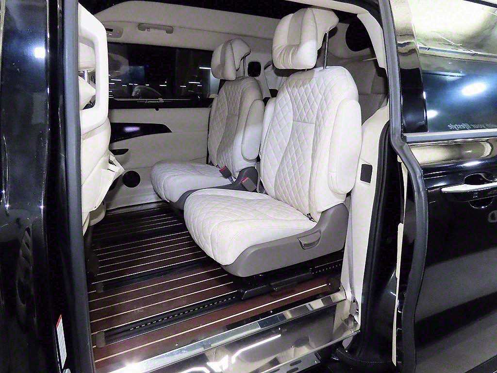 KIA Carnival - Vista 7