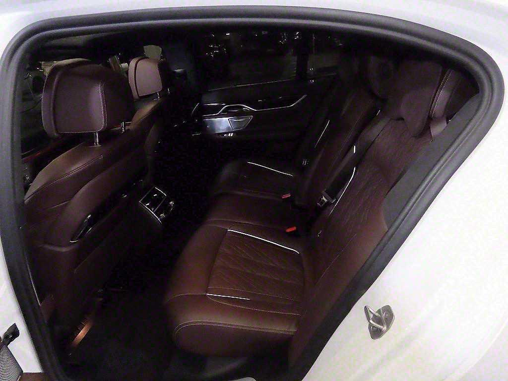 BMW 7 Series - Vista 7