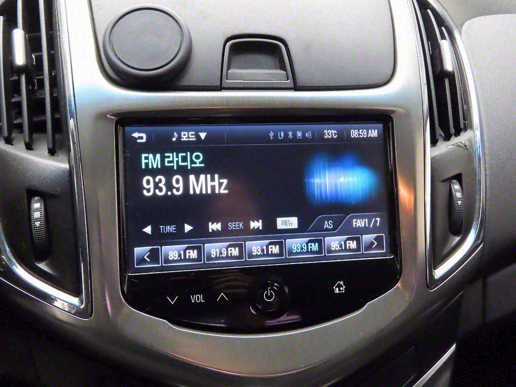 Chevrolet Cruise - Vista 9