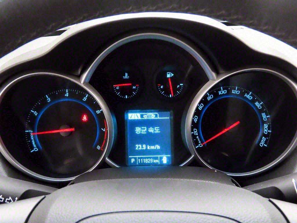 Chevrolet Cruise - Vista 6