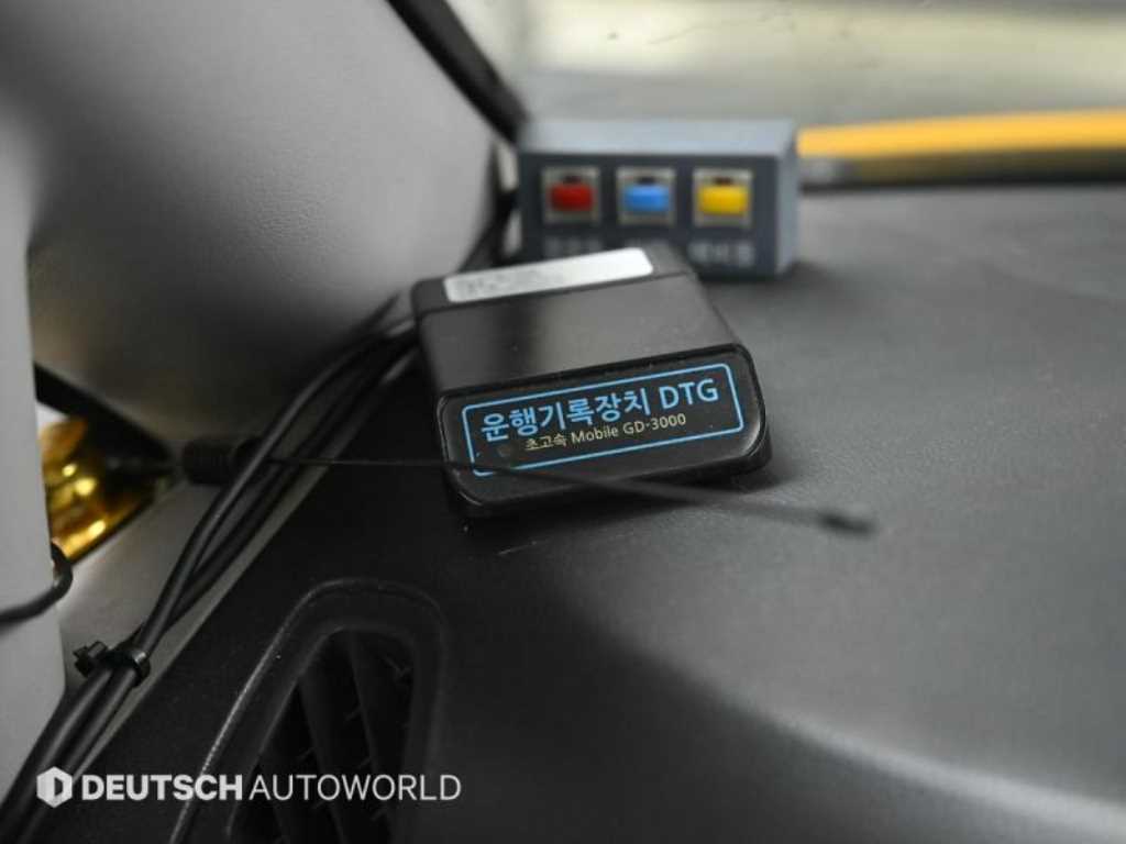 HYUNDAI Starex 2018 Amarillo - Importación desde Corea - HF Imports Iquique - Foto 16