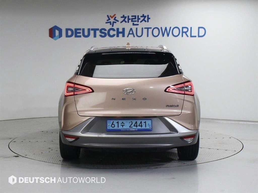 HYUNDAI Nexo - Vista 4