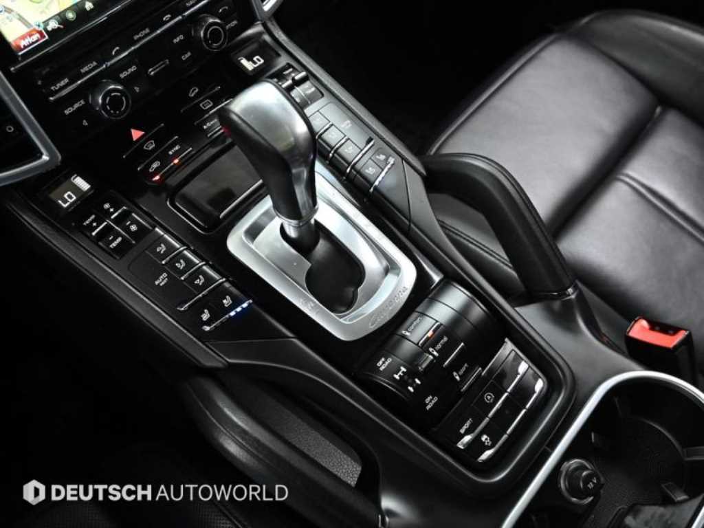 Porsche Cayenne - Vista 9