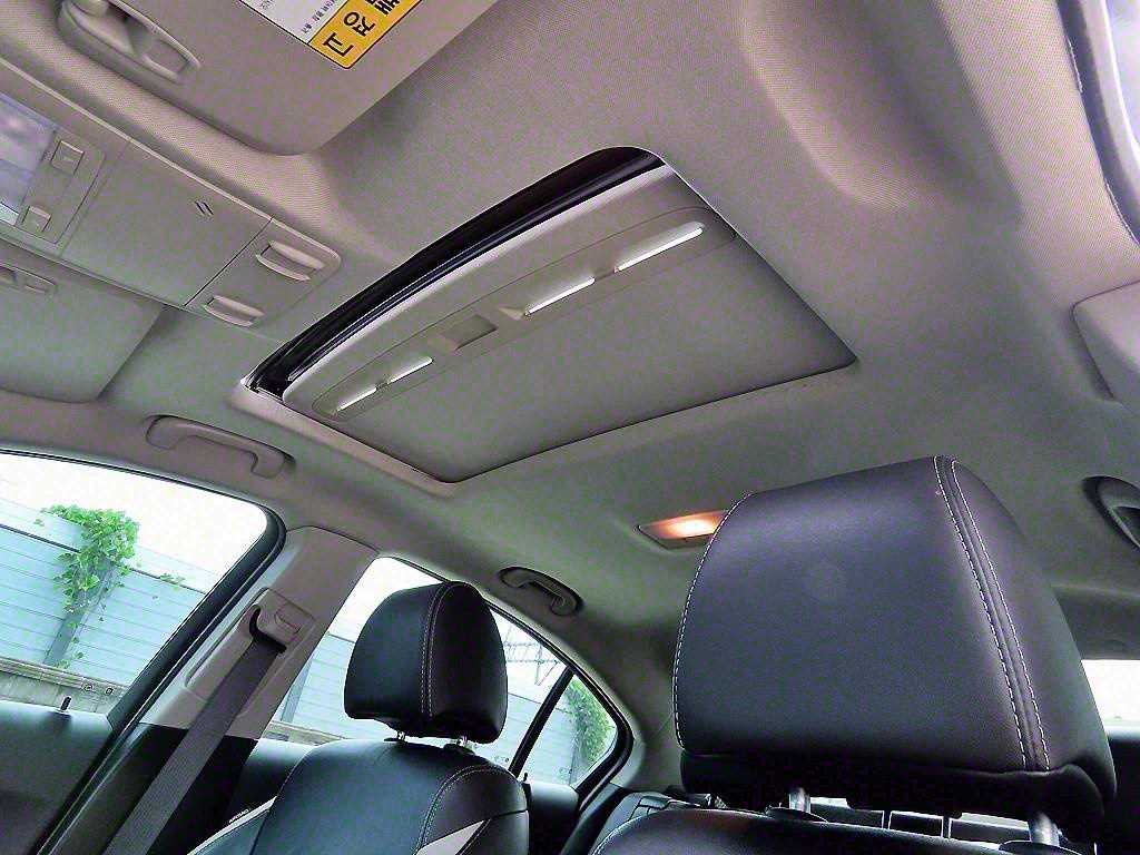 Chevrolet Cruise 2016 Negro - Importación desde Corea - HF Imports Iquique - Foto 17