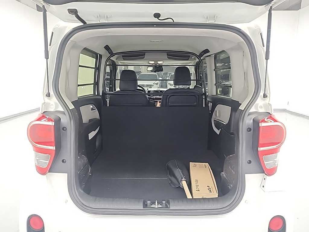 KIA Ray 2022 Blanco - Importación desde Corea - HF Imports Iquique - Foto 18