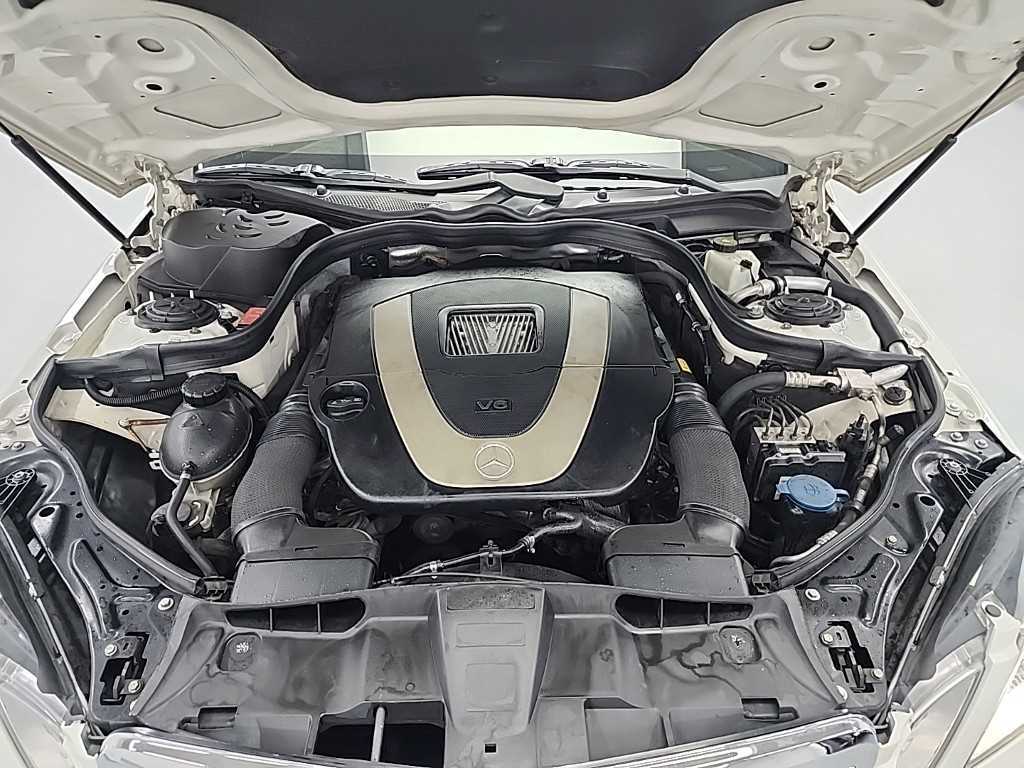 Mercedes Benz E class - Vista 5