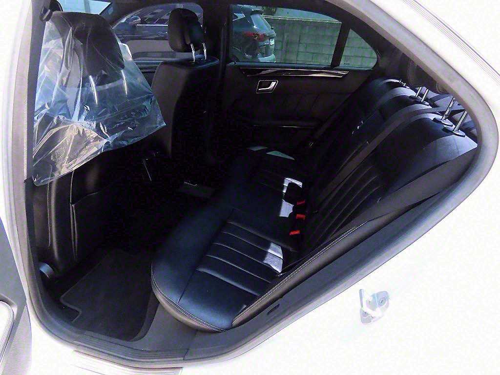 Mercedes Benz E class - Vista 6