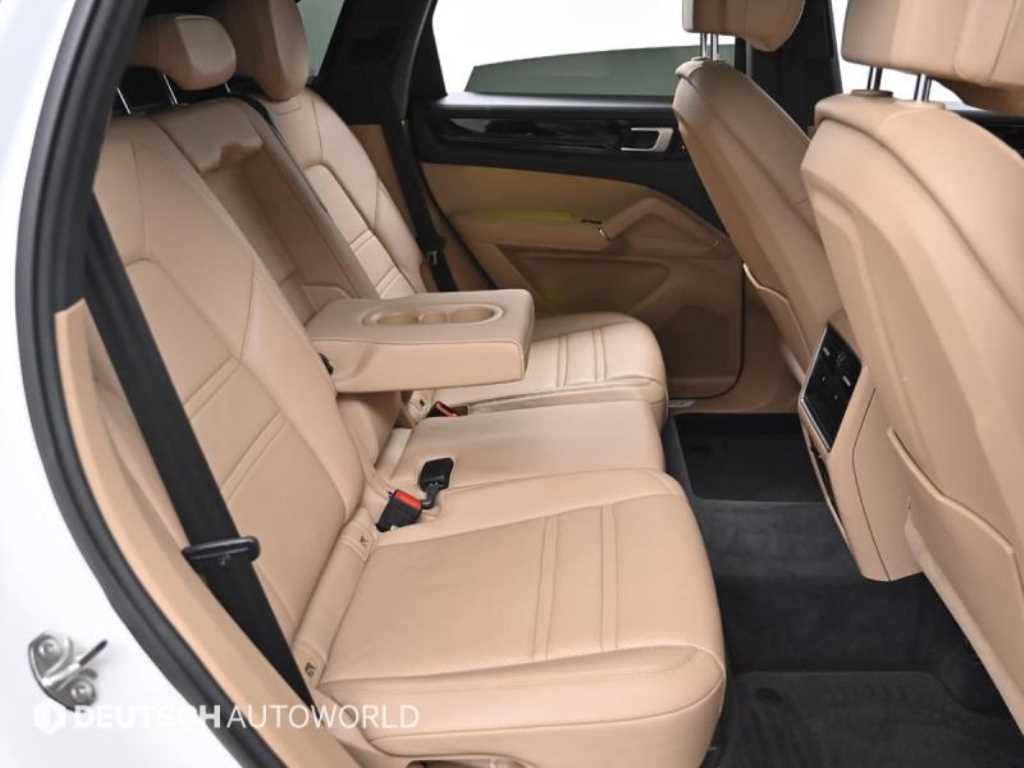 Porsche Cayenne - Vista 12