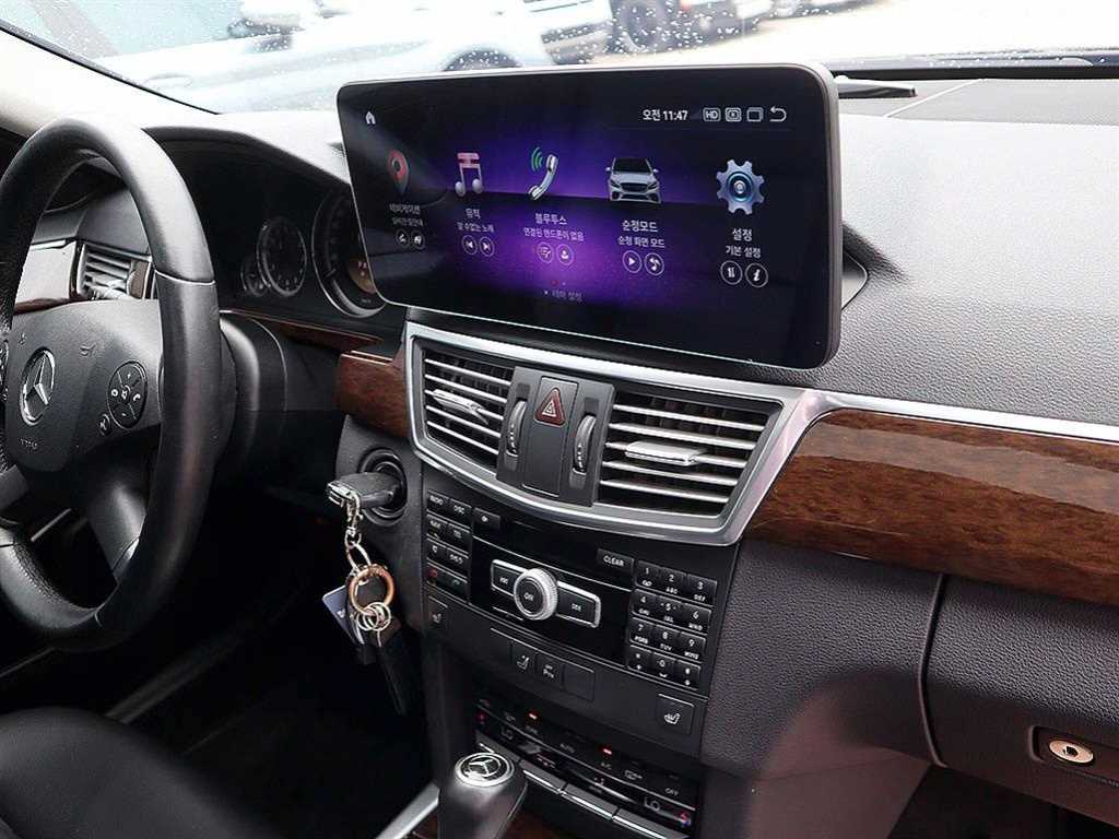 Mercedes Benz E class - Vista 6