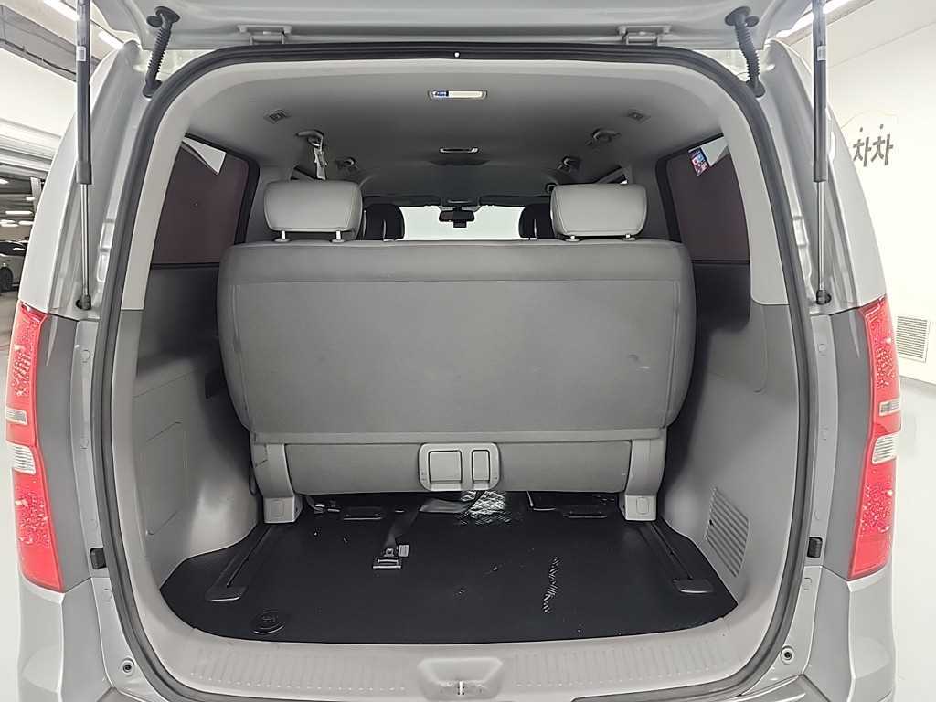 HYUNDAI Starex 2018 Gris - Importación desde Corea - HF Imports Iquique - Foto 17