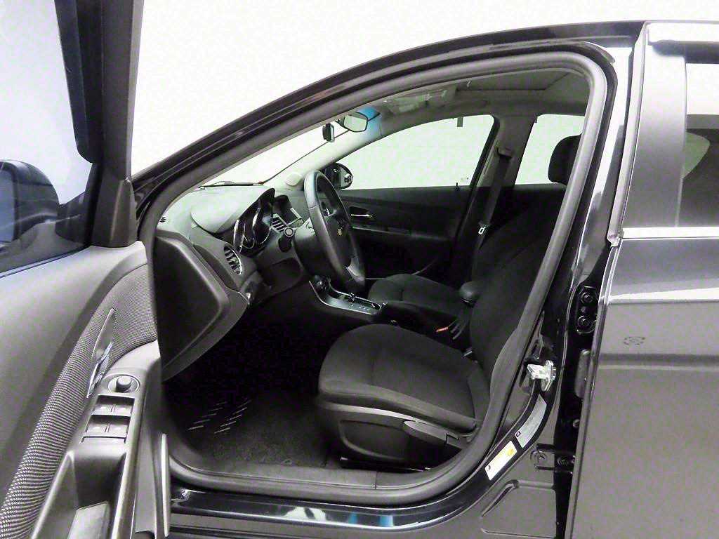 Chevrolet Cruise - Vista 11