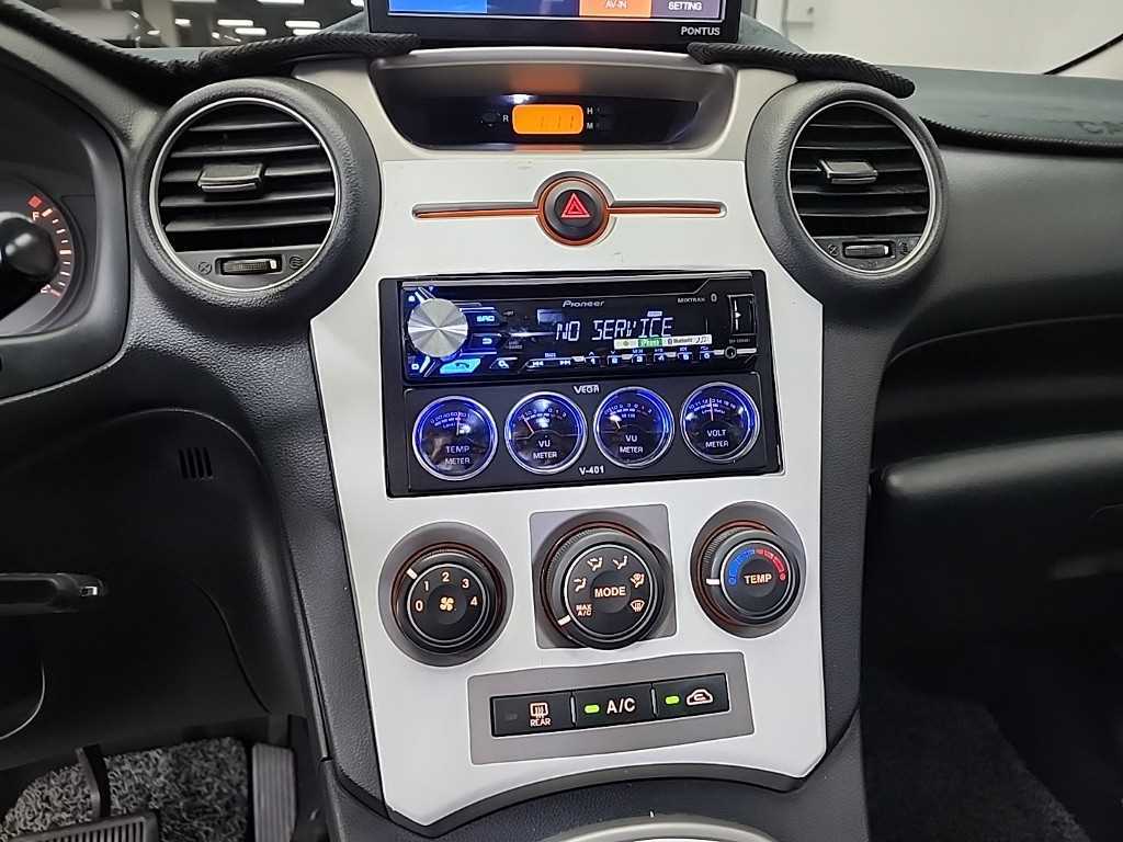 KIA Carens - Vista 10