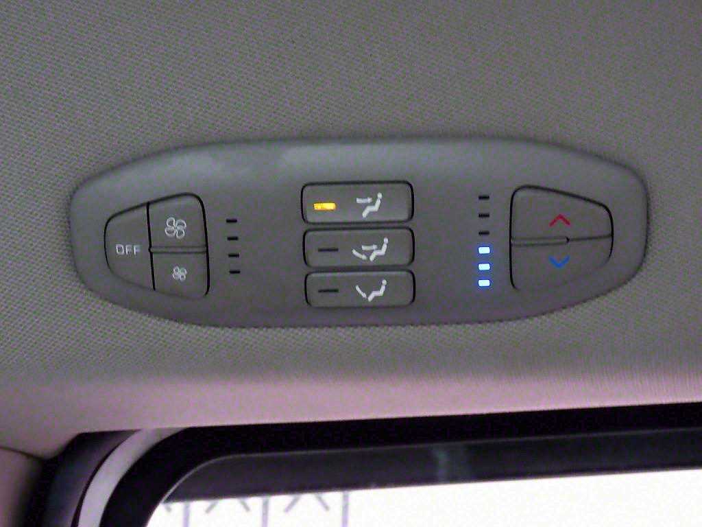 KIA Carnival 2016 Amarillo - Importación desde Corea - HF Imports Iquique - Foto 15