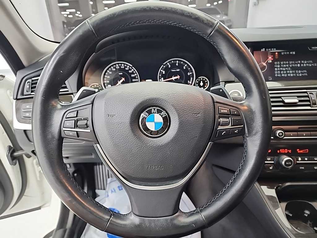 BMW 5 Series - Vista 9