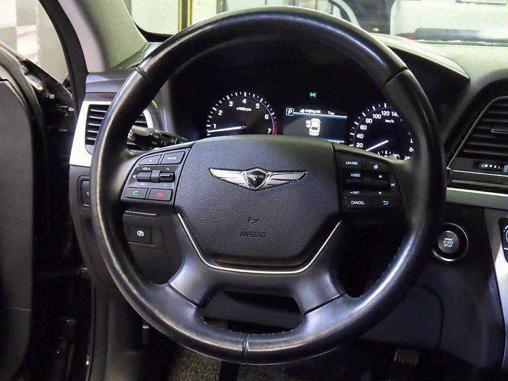 Genesis G80 - Vista 8