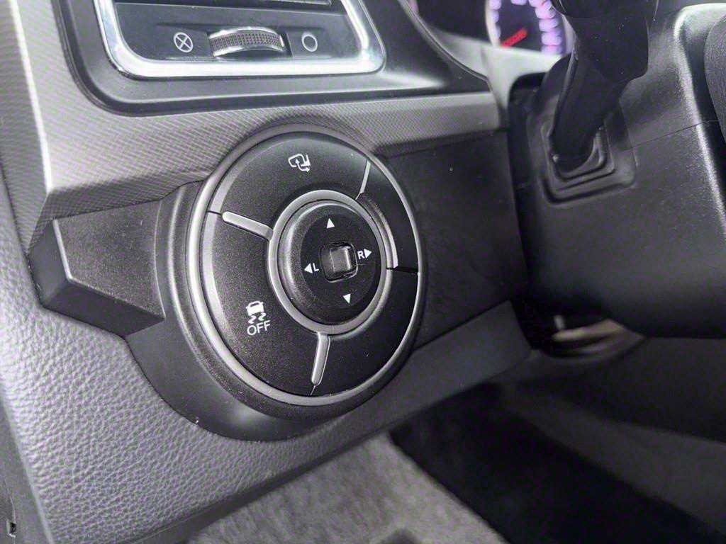 Ssangyong Korando - Vista 10