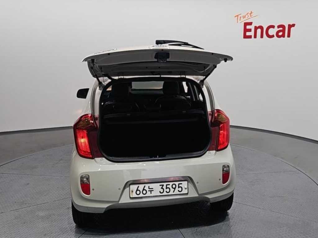 KIA Morning - Vista 6