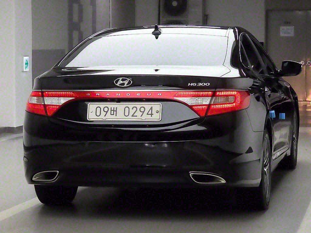 HYUNDAI Grandeur - Vista 4