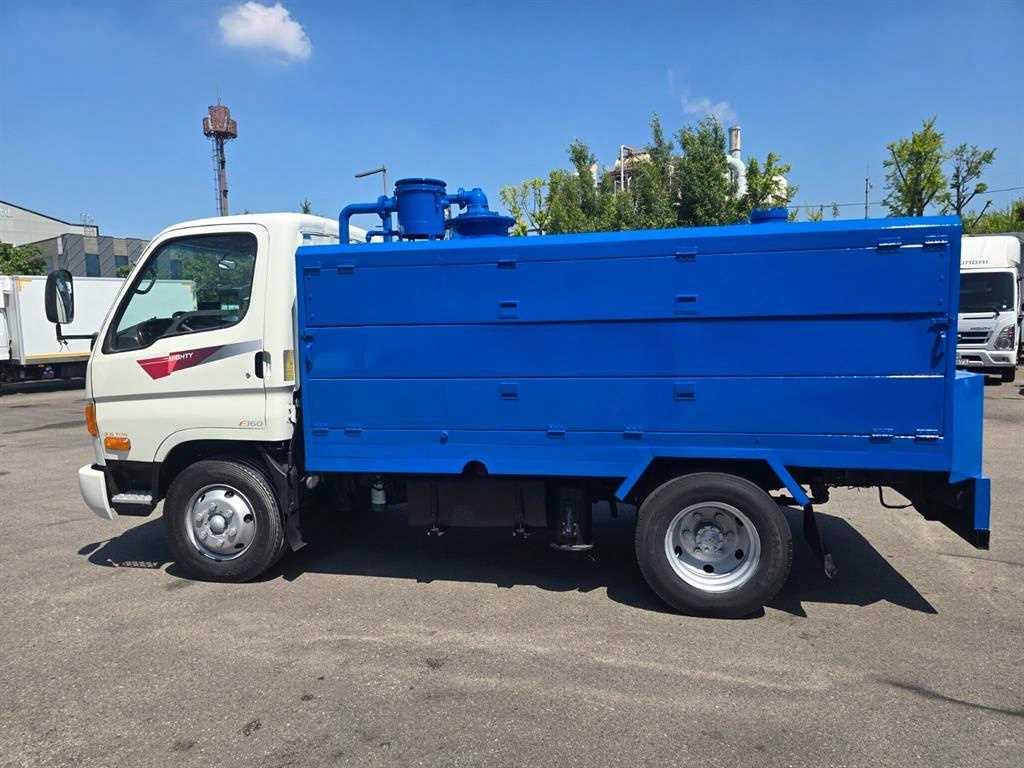 medium and large cargo Rory - Vista 9