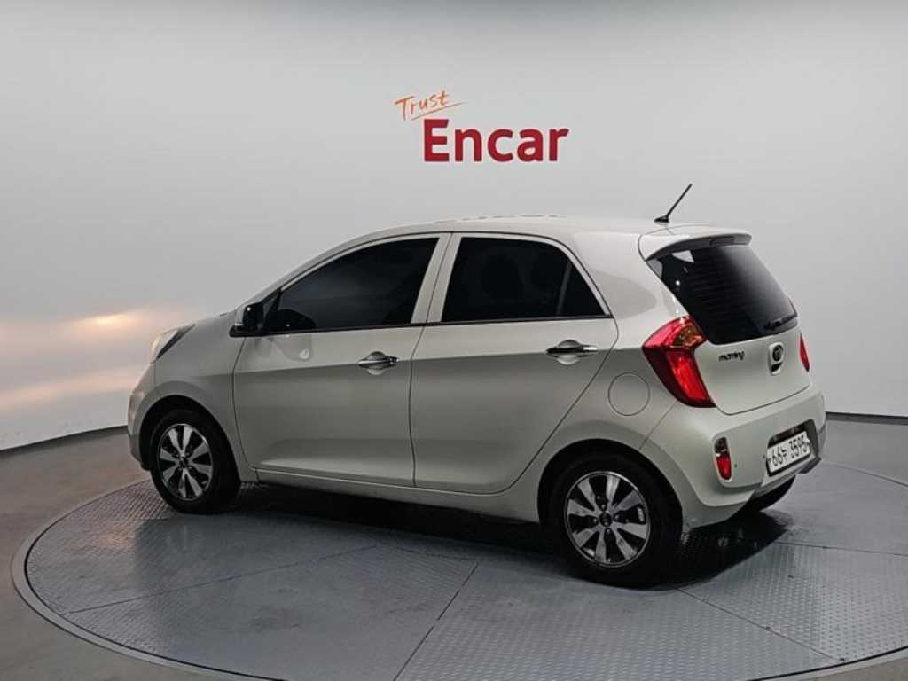 KIA Morning - Vista 4