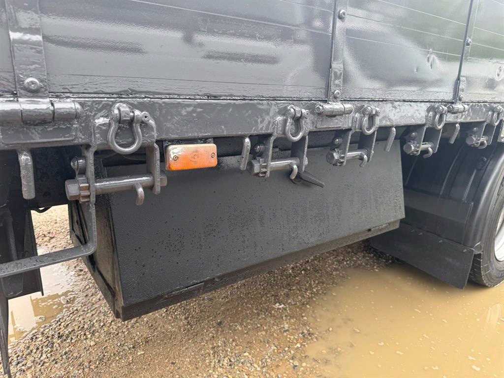 medium and large cargo Cargo - Vista 12