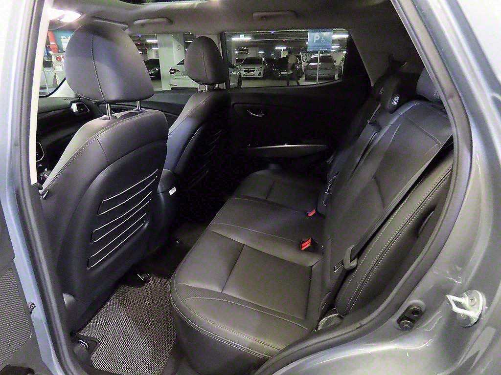 Ssangyong Tivoli - Vista 7