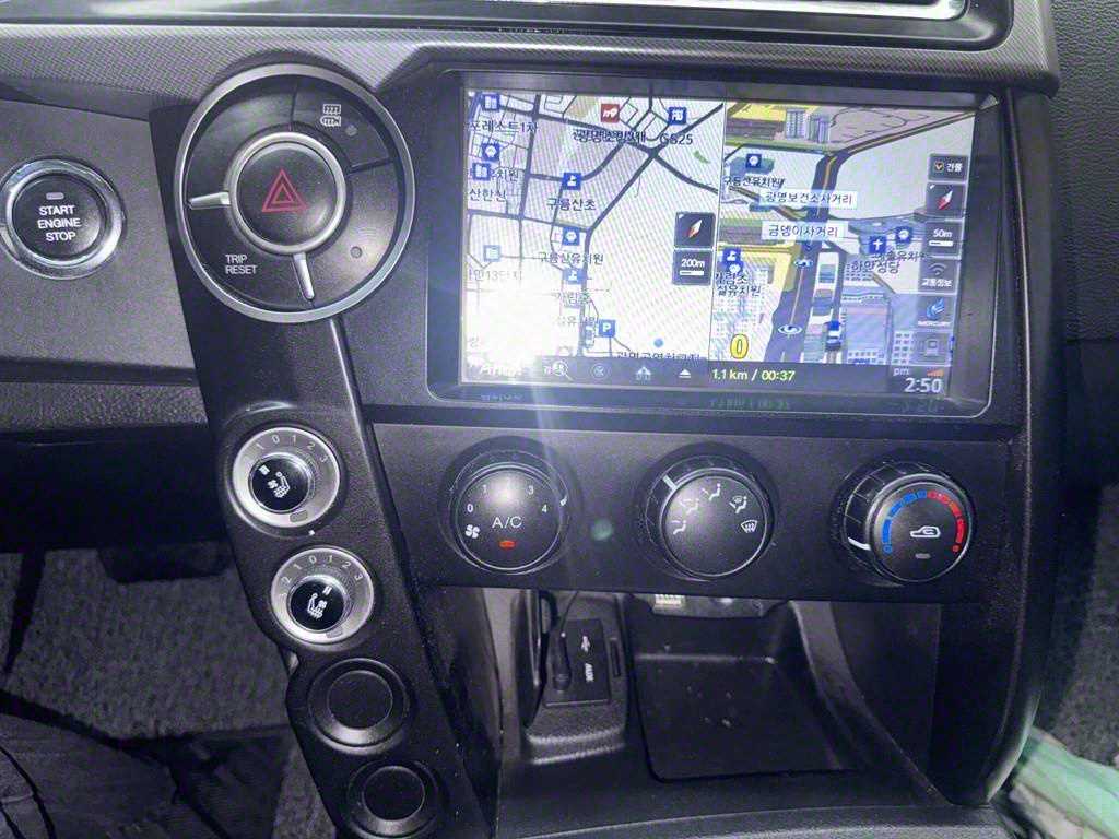 Ssangyong Korando - Vista 12