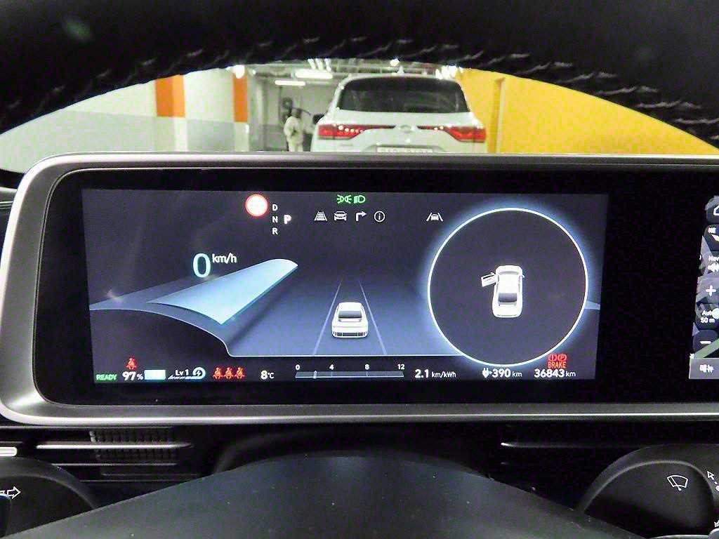 HYUNDAI Ioniq 6 - Vista 5