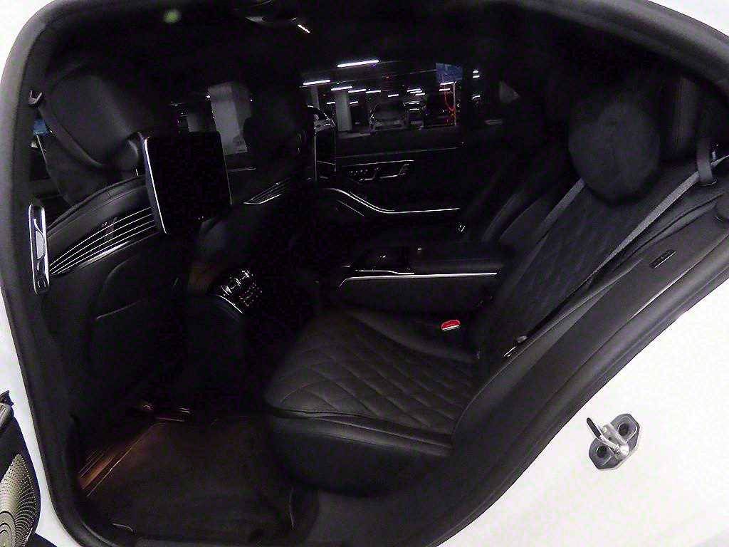 Mercedes Benz S Class - Vista 7