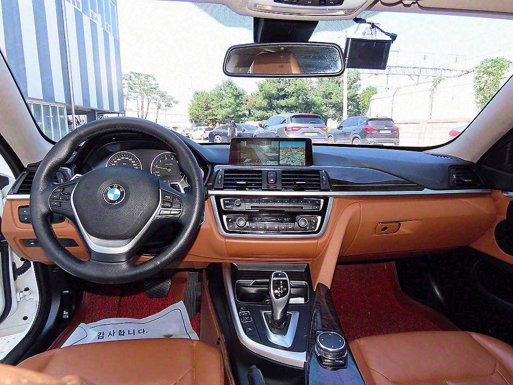 BMW 4 Series - Vista 7