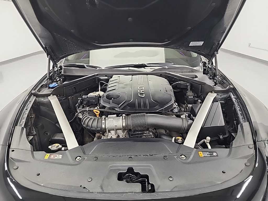 KIA Stinger - Vista 5